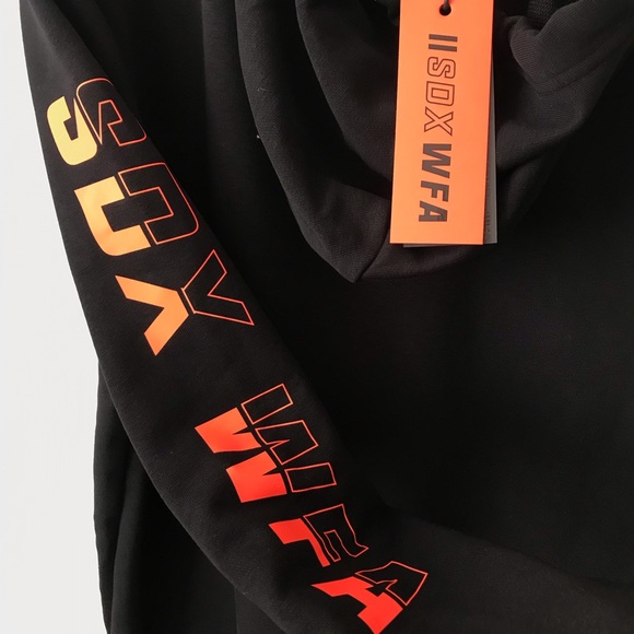 Sarah’s Day x White Fox Active After Dark Hoodie - Picture 6 of 6